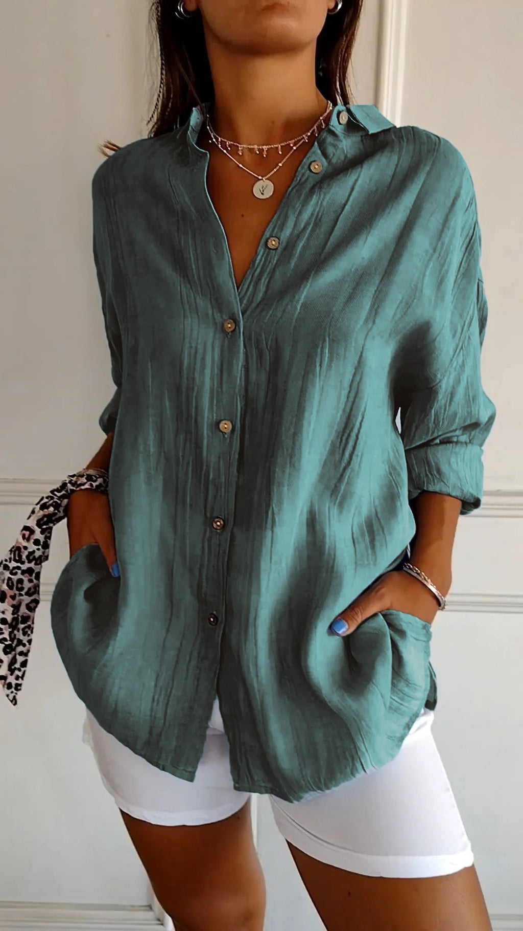 Women's lightweight button-up shirt, ideal for autumn