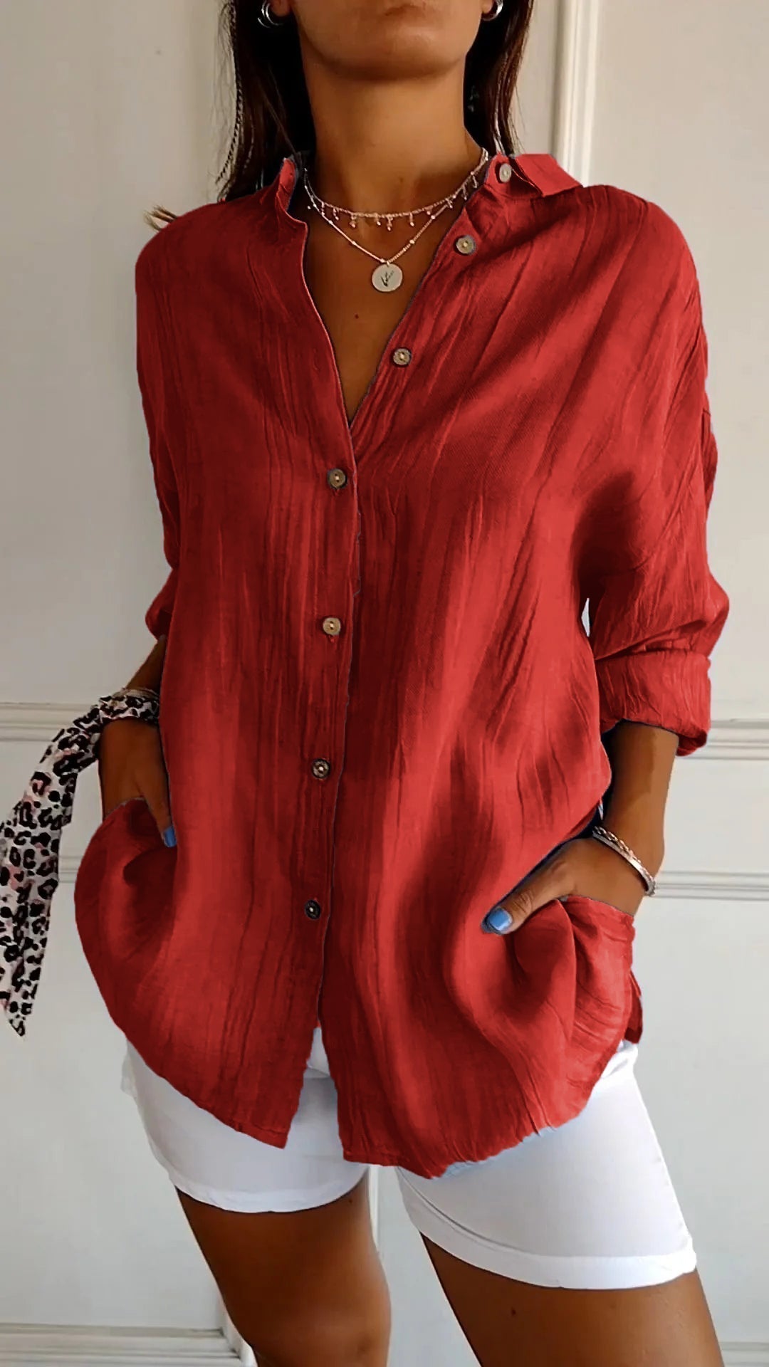 Women's lightweight button-up shirt, ideal for autumn
