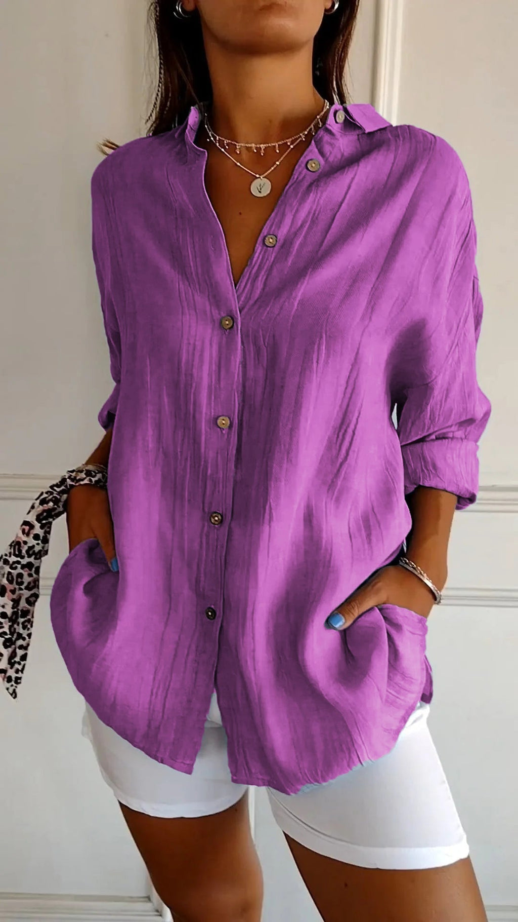 Women's lightweight button-up shirt, ideal for autumn