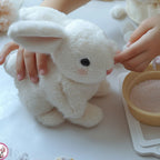 Jouet lapin en peluche avec fourrure douce et détails