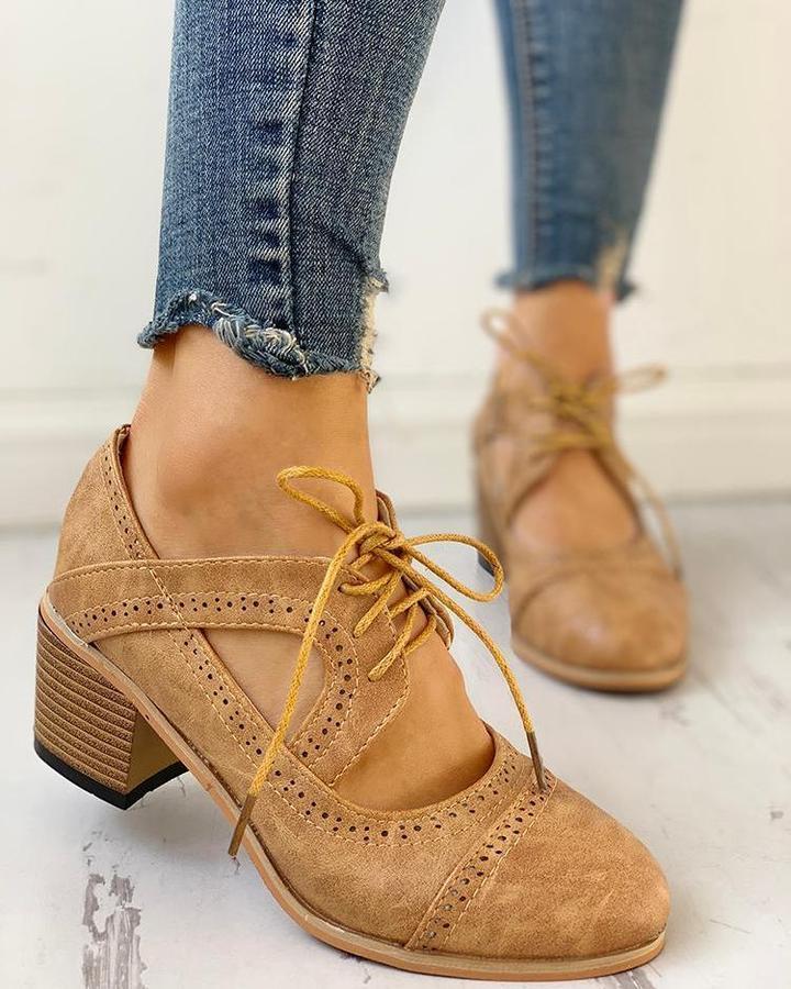 Chaussures à talons pour femmes, à lacets et bride en T