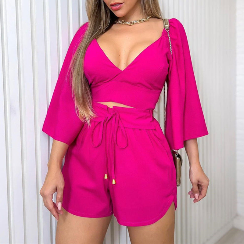 Ensemble Haut Col En V Manches Amples Dos Nu et Short Taille Haute - Chic&Shines