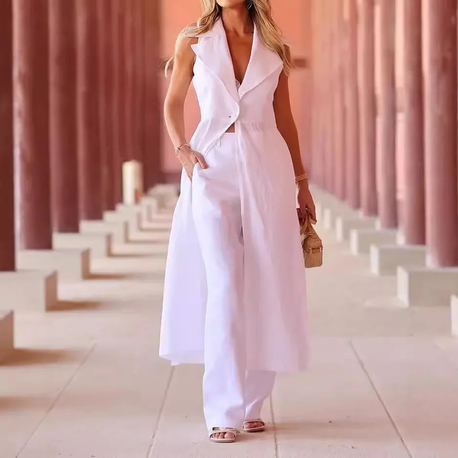 Ensemble haut sans manches et son pantalon