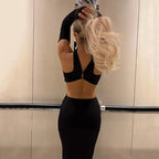 Robe longue moulante dos nu licou avec longs gants