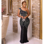 Robe longue épaules inclinées en strass - Chic&Shines
