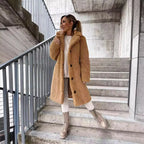 Veste mi-longue en peluche fermeture bouton - Chic&Shines