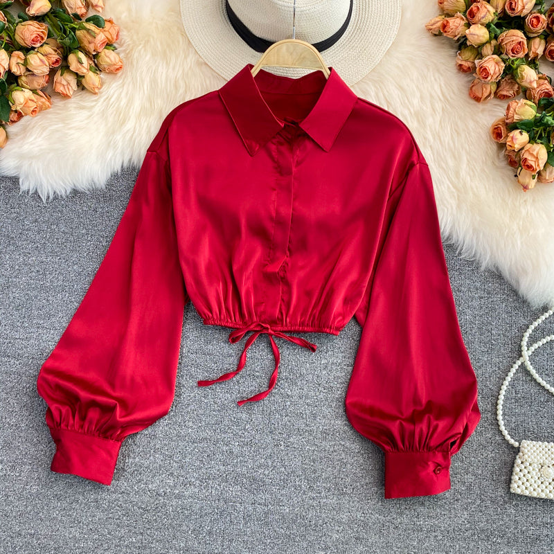Chemise court en satin manches longues bouffantes - Chic&Shines