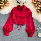 Chemise court en satin manches longues bouffantes - Chic&Shines