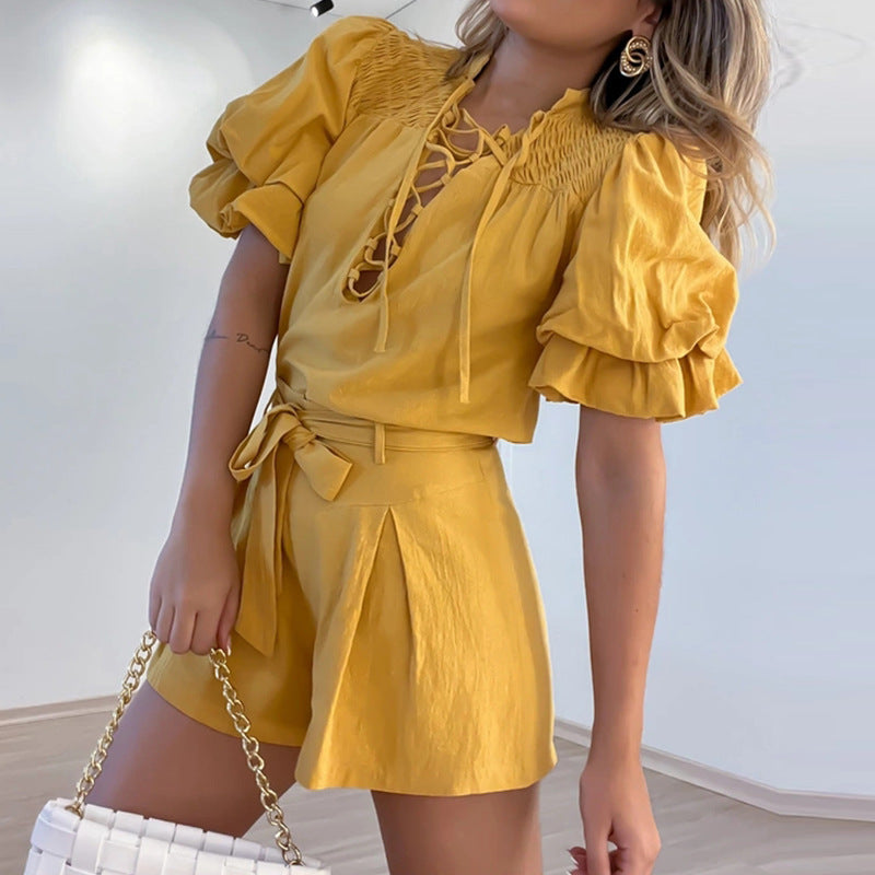 Ensemble haut manches bouffantes et short à lacets - Chic&Shines