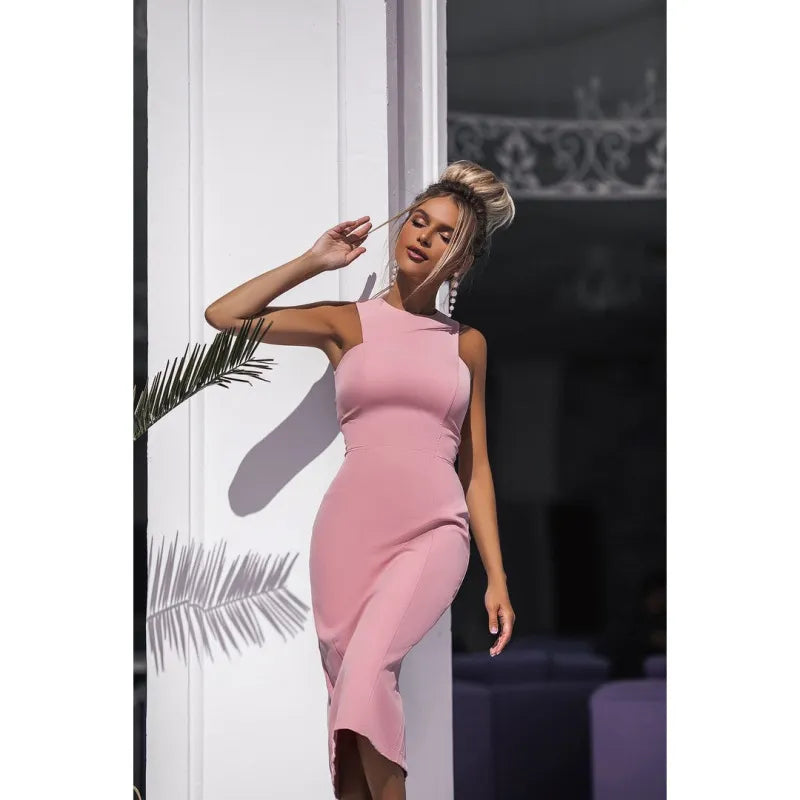 Robe moulante mi-longue sans manches - Chic&Shines