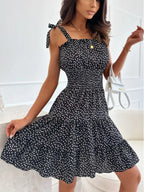 Robe Dos Nu À Bretelles Taille Serrée - Chic&Shines