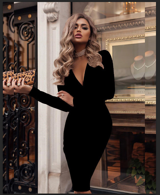 Robe moulante mi-longue à manches longues décolleté chic - Chic&Shines