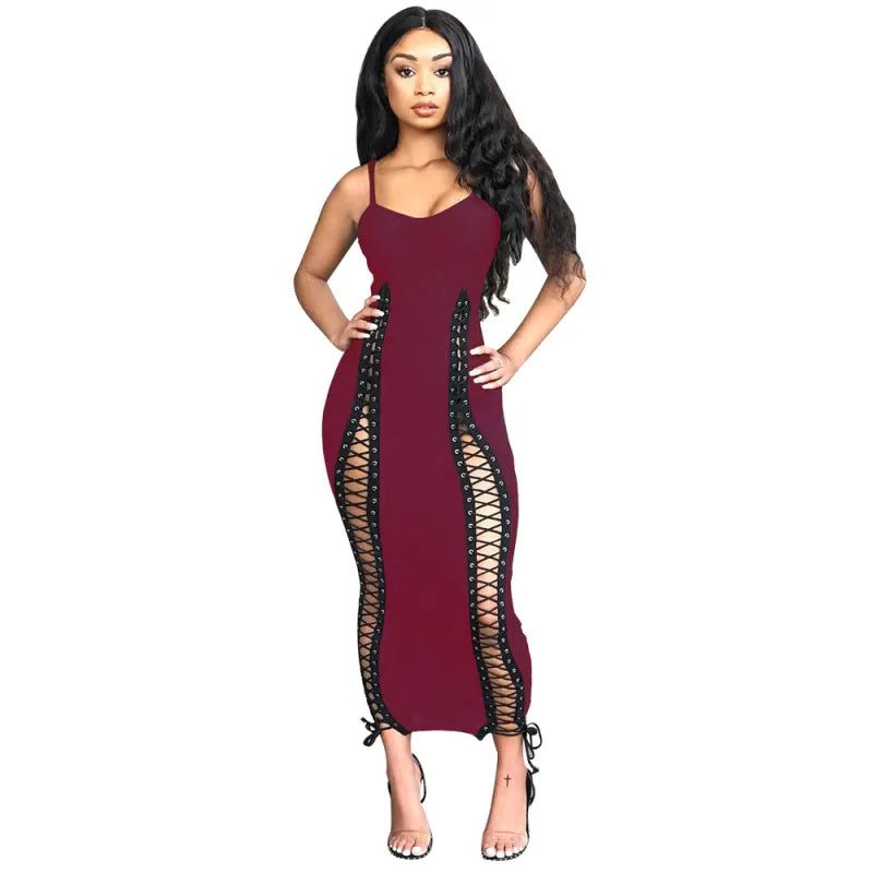 Robe Longue Lacets Fendue A Fines Bretelles - Chic&Shines