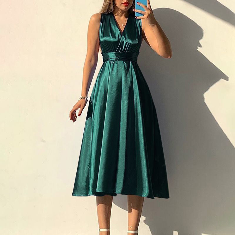 Robe de soirée mi-longue en satin dos nus croisée - Chic&Shines