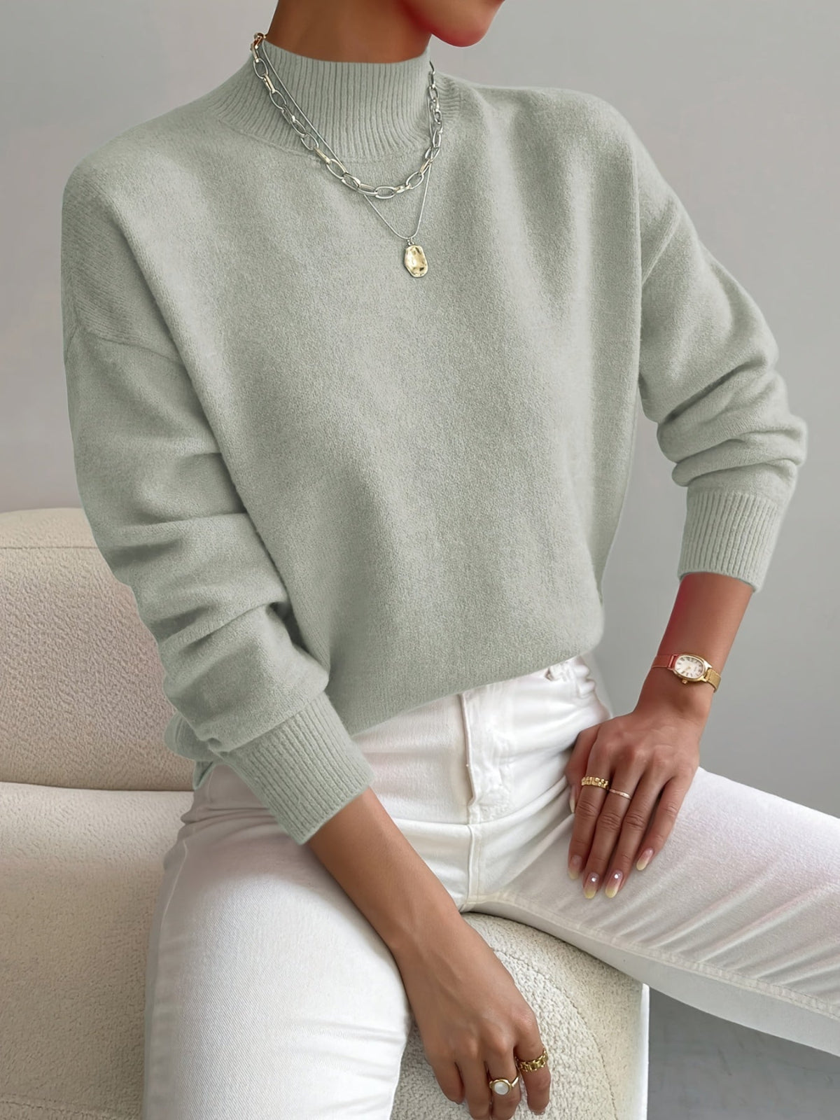 Pull à col montant confortable pour femme, idéal pour le printemps