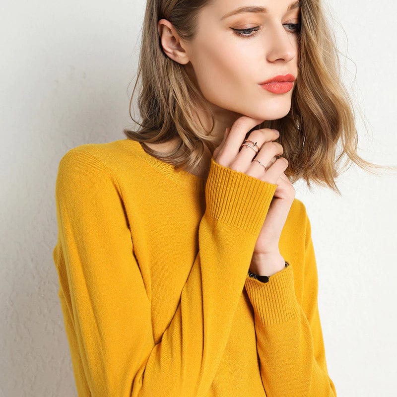 Pull en cachemire avec encolure classique pour la saison automnale