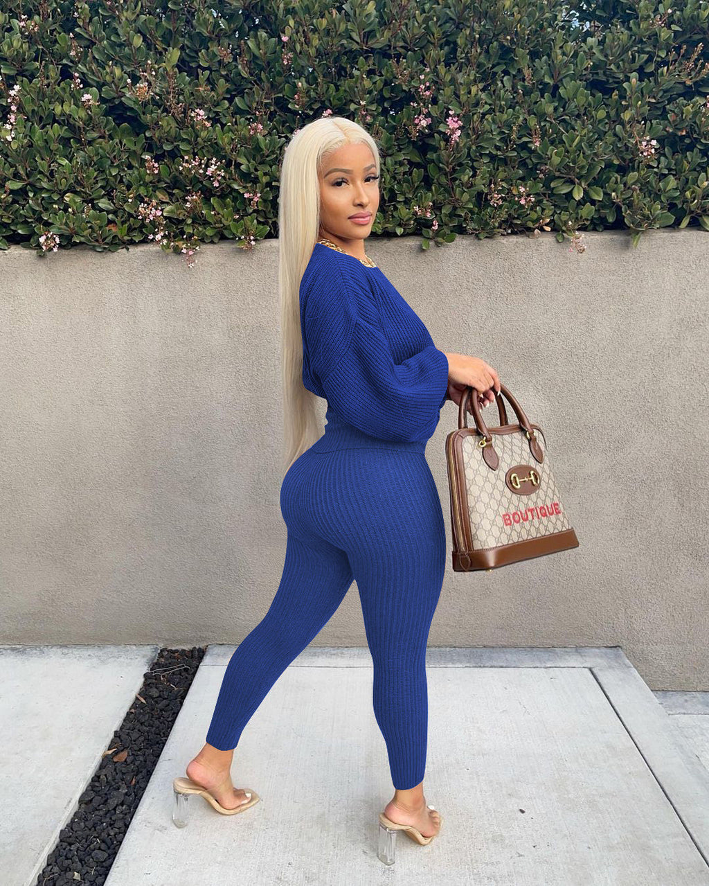 Ensemble pull manches longues  gaine extensible et son legging assorti