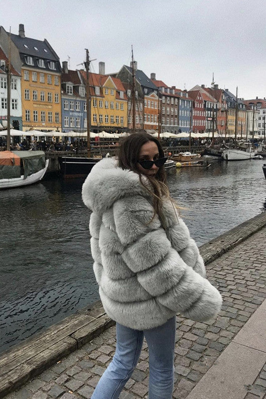 Manteau automne hiver fausse fourrure de renard à capuche - Chic&Shines