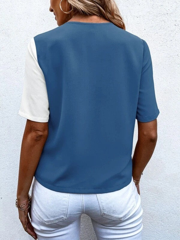 Two-tone V-neck short sleeve blouse
