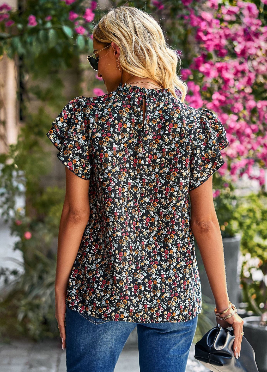 Floral print short-sleeve ruffle blouse