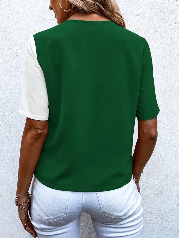 Two-tone V-neck short sleeve blouse
