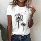 Femme portant un t-shirt blanc avec motif de pissenlit noir, style décontracté, mode féminine, tendance été, bijou doré, montre argentée.