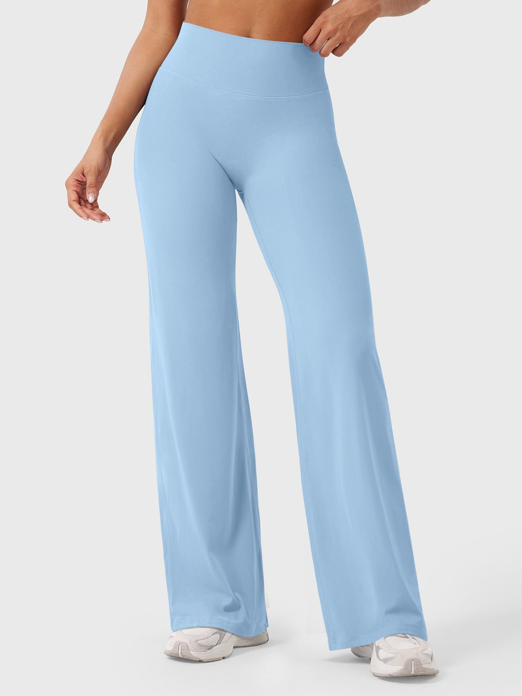 Pantalon évasé taille haute – Coupe droite stretch épousant les hanches