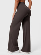 Pantalon évasé taille haute – Coupe droite stretch épousant les hanches